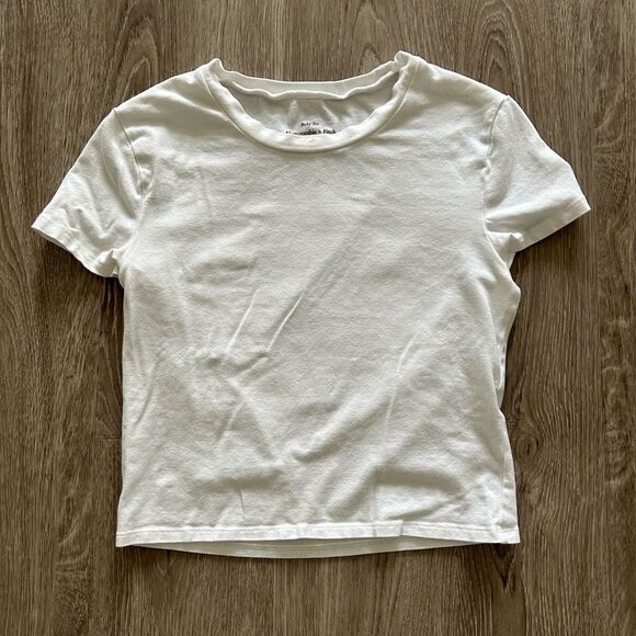 A&F Essential Crewneck Baby Tee - Picture 1 of 5